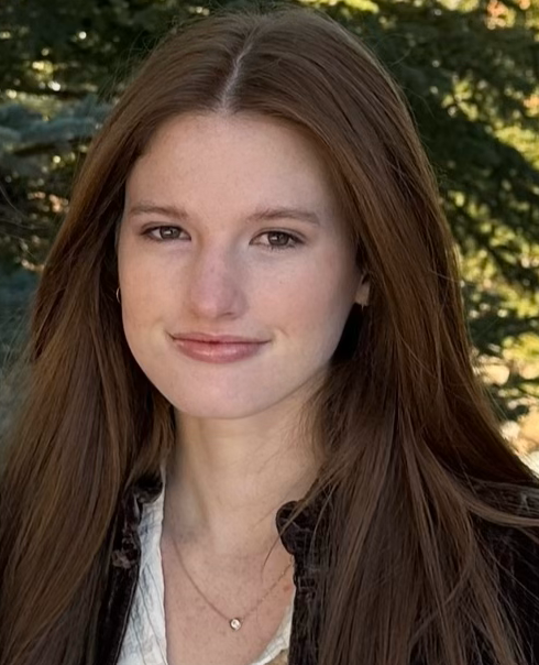 Headshot of Alix Lippincott<br />
GenNow Ambassador Liason Chair